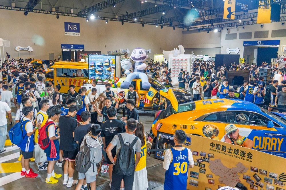 现场参加活, 度为, 而来的外地 现场参加活, 度为, 而来的外地